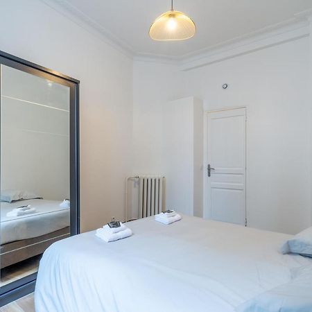 Appartement Metro Alexandre Dumas Paris Eksteriør billede