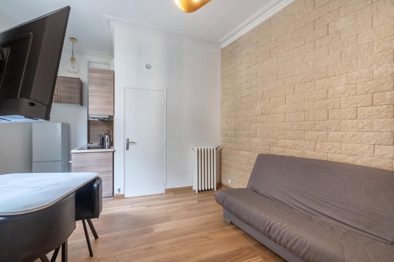 Appartement Metro Alexandre Dumas Paris Eksteriør billede