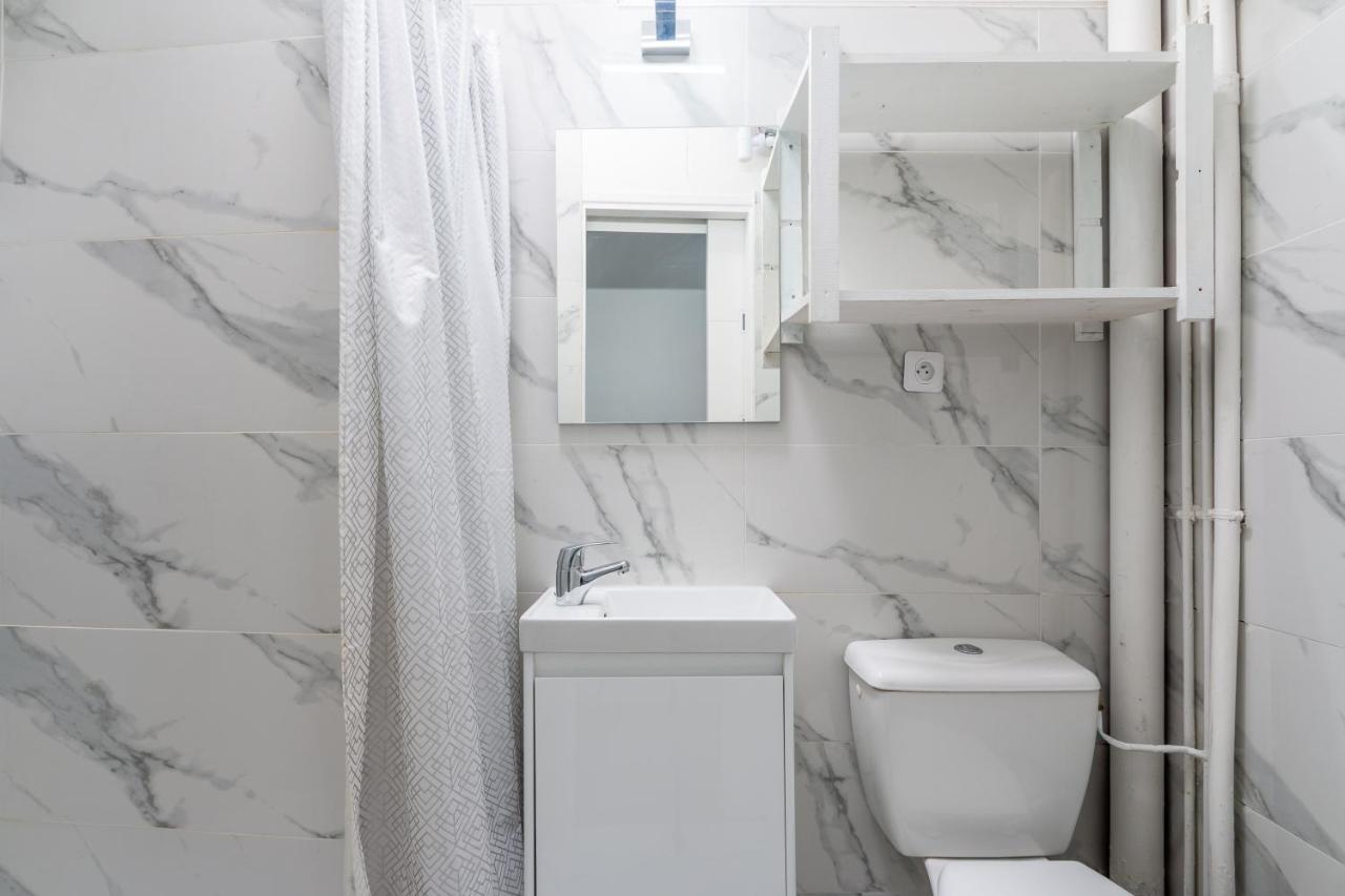 Appartement Metro Alexandre Dumas Paris Eksteriør billede